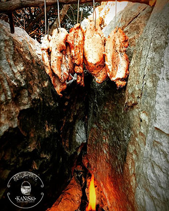 Kaniski Tavern - Traditional Cretan food in Agia Pelagia